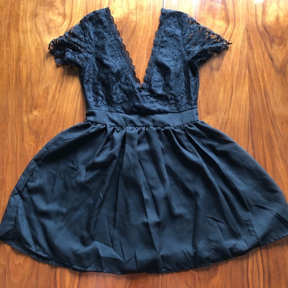 The Ultimate Little Black Dress - Picture 1 of 6